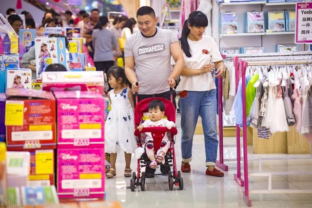 母婴店卖免费奶粉竟然盈利120万（实体店的营销手段）-副业大全